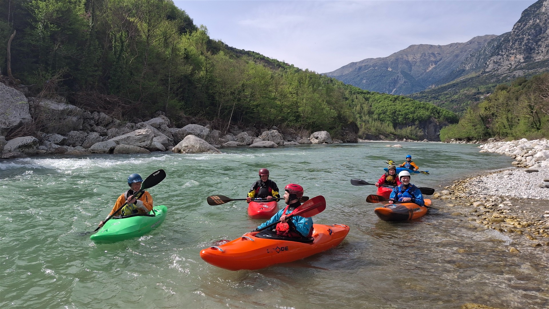 Kajak, Fluss Arachthos, Abschnitt Plaka - Skoupa (Unterlauf) Start in Plaka 
