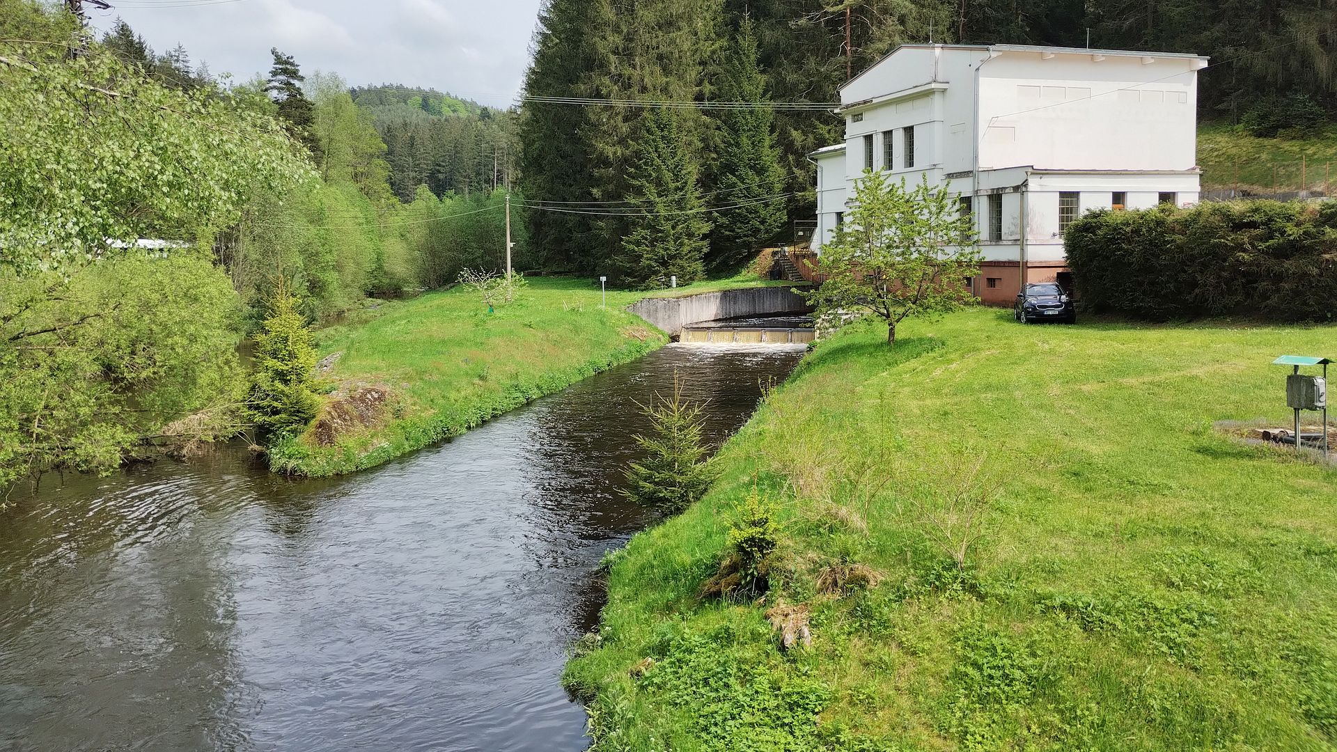 Kajak, Fluss Černá (Schwarzau), Abschnitt Soběnov - Pořešín (Unterlauf)