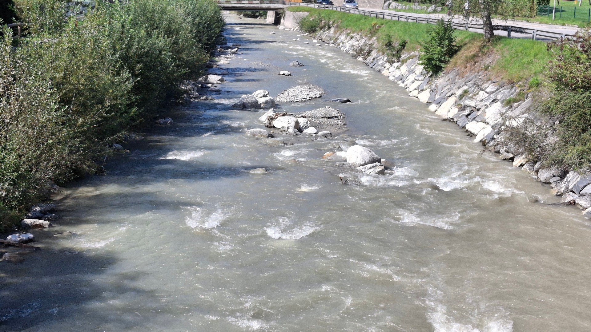 Kajak, Fluss Gasteiner Ache, Abschnitt Bad Bruck - Breitenberg nach Einstieg bei der Mündung Kötschachbach 