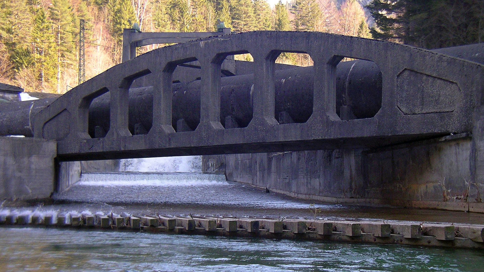 Kajak, Fluss Erlauf, Abschnitt Erlaufmäuer Wehr Stierwaschboden 