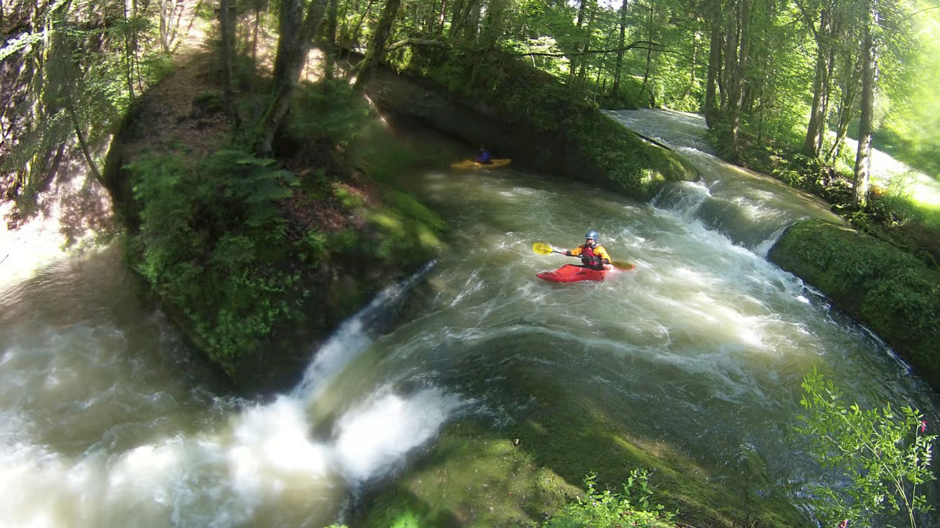 Kajak, Fluss Jugetach, Abschnitt Wiederhofen - Schüttentobel (Standardstrecke) die Doppelstufe 