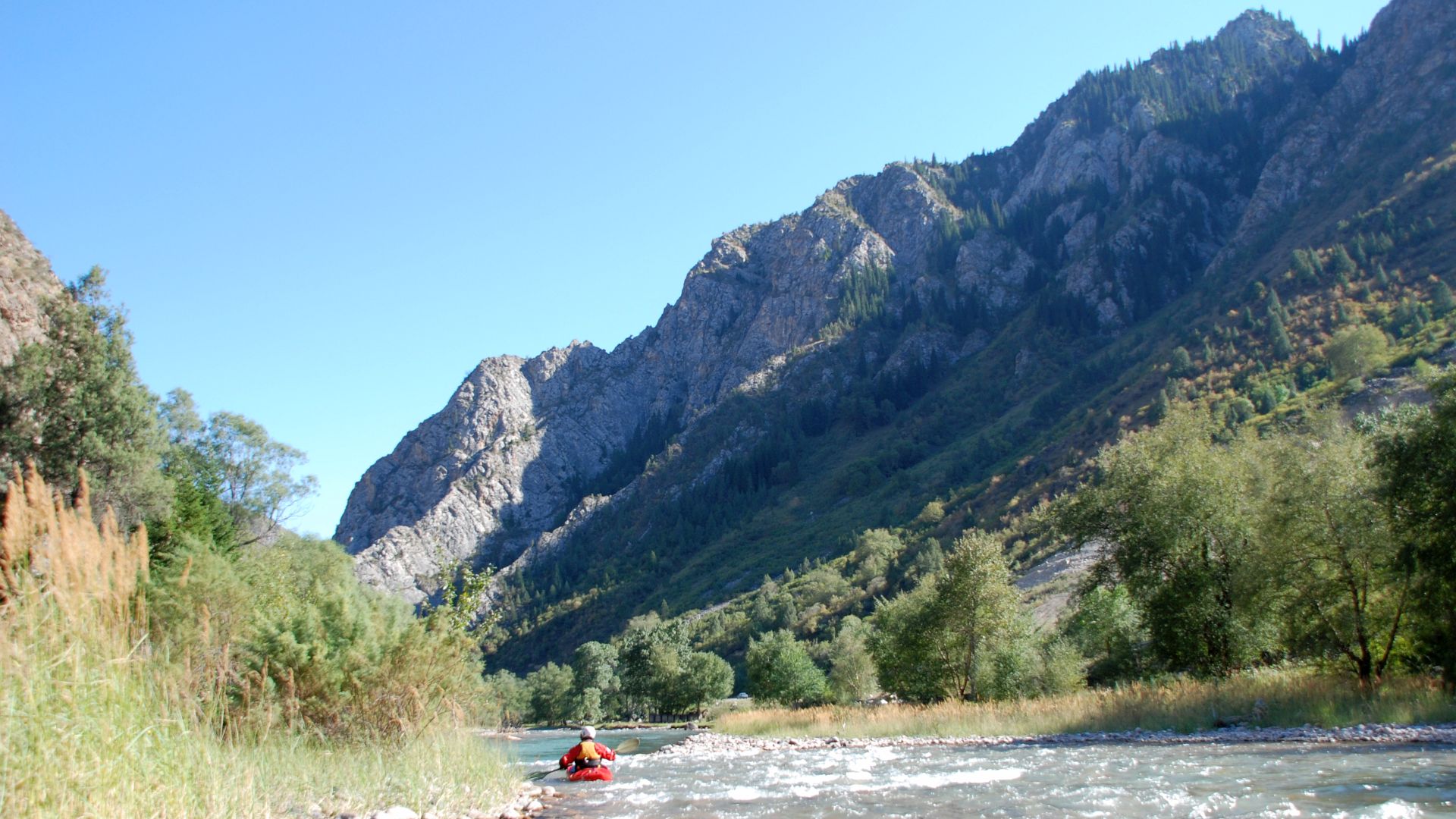 Kajak, Fluss Chychkan, Abschnitt Oberer Abschnitt der Fluss wird einfacher und flacher 